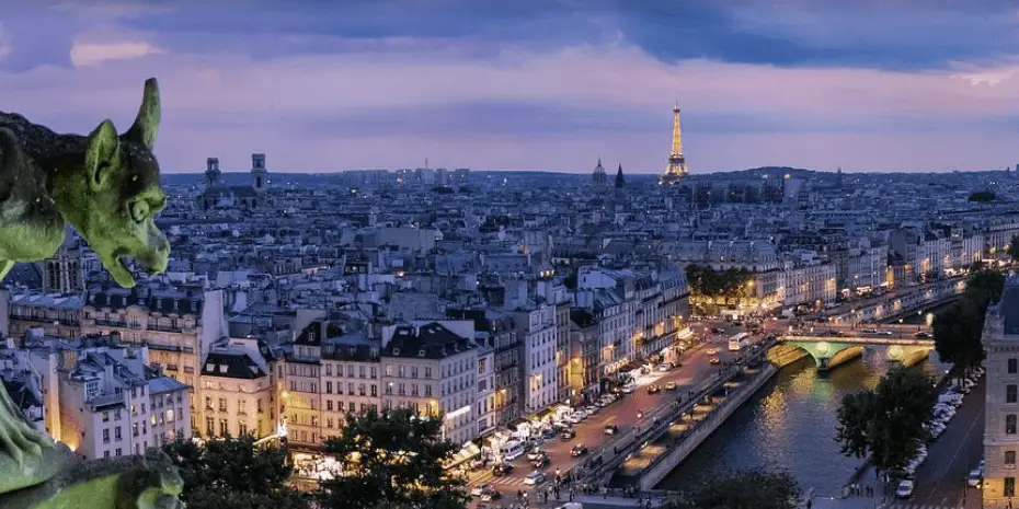 Warum ist Paris die Stadt der Liebe